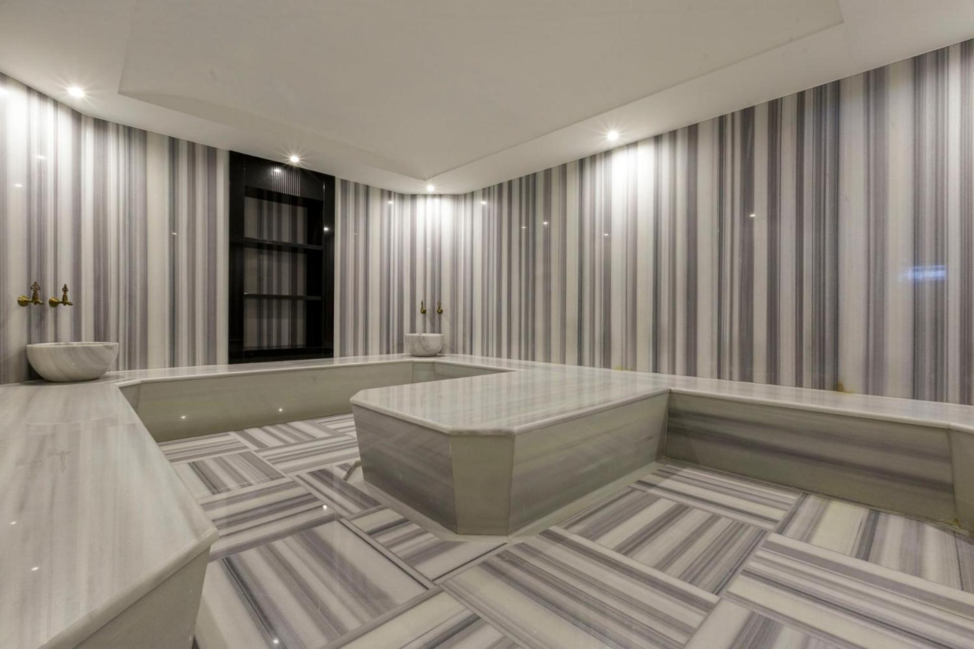 Ramada Encore By Wyndham Istanbul Sisli Extérieur photo