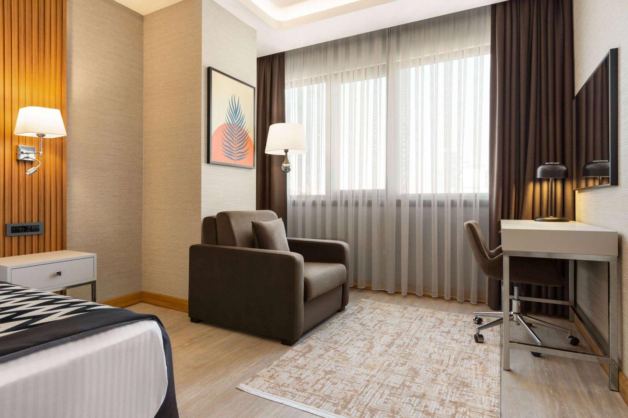 Ramada Encore By Wyndham Istanbul Sisli Extérieur photo